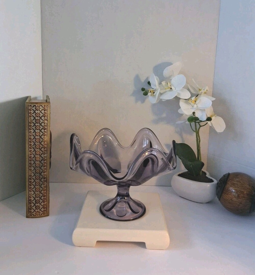 Vtg Viking Glass 6 Petal Compote Bowl Teaberry Lilac MCM Pristine